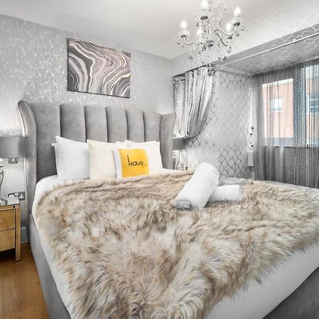 Luxury City Centre Apartment - Parking - Smart Tv - Wifi - Intercom Birmingham Esterno foto