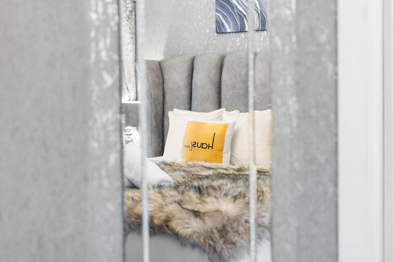 Luxury City Centre Apartment - Parking - Smart Tv - Wifi - Intercom Birmingham Esterno foto